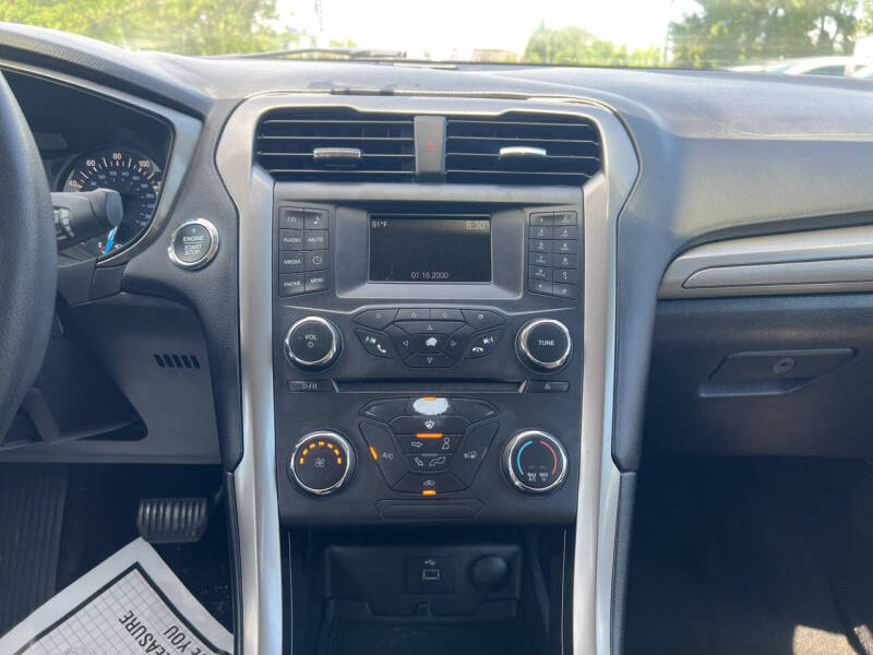 2017 Ford Fusion S