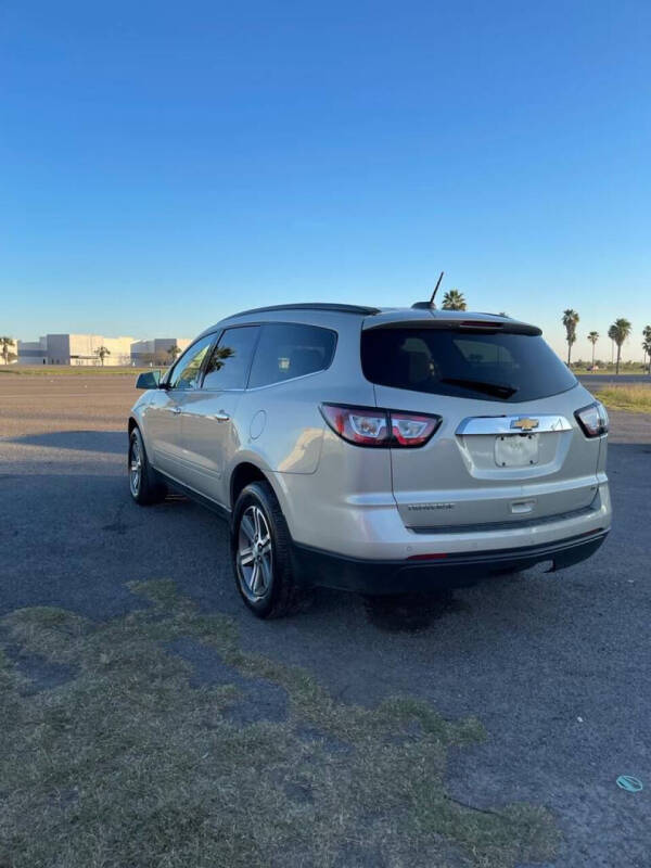 2017 Chevrolet Traverse LT