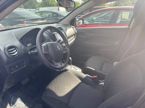 2024 Mitsubishi Mirage ES