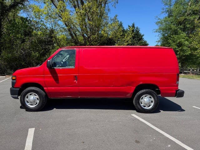 2010 Ford E-Series E-350 SD