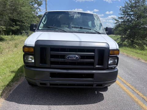 2013 Ford E-Series E-350 SD XL
