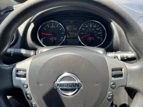 2015 Nissan Rogue Select S