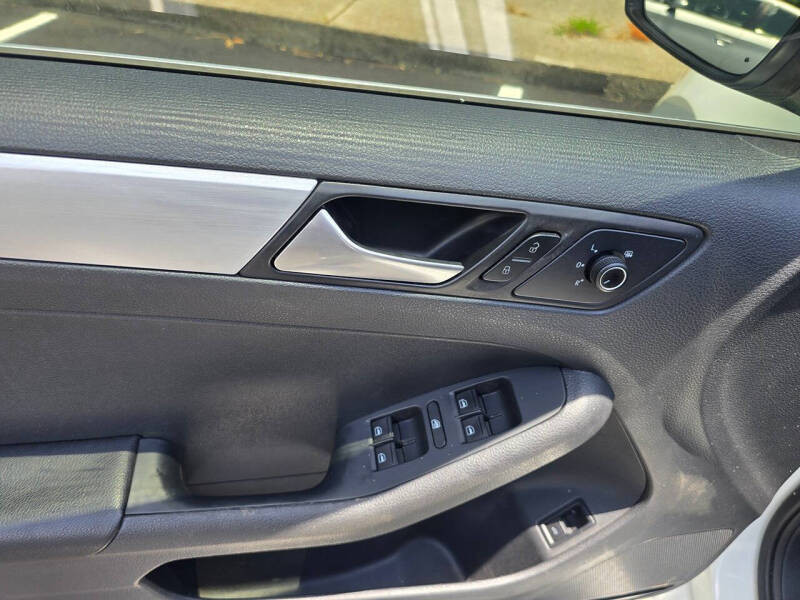 2018 Volkswagen Jetta 1.8T SEL