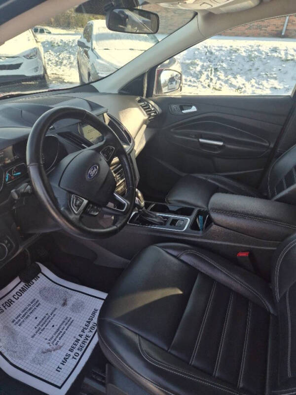 2019 Ford Escape SEL