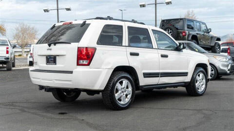 2006 Jeep Grand Cherokee Laredo