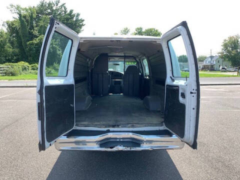 2003 Ford E-Series E-250