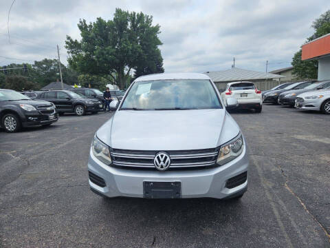 2012 Volkswagen Tiguan LE