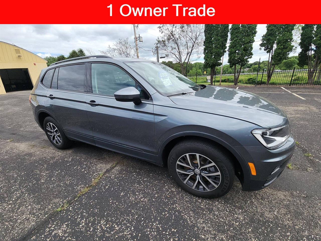 2020 Volkswagen Tiguan for sale at Victoria Auto Sales in Victoria, MN