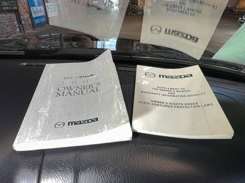 2002 Mazda MX-5 Miata