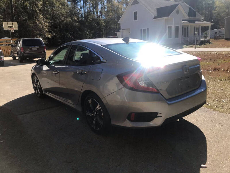 2017 Honda Civic Touring's photo