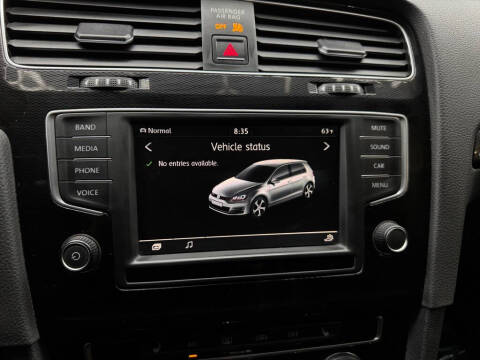 2017 Volkswagen Golf GTI