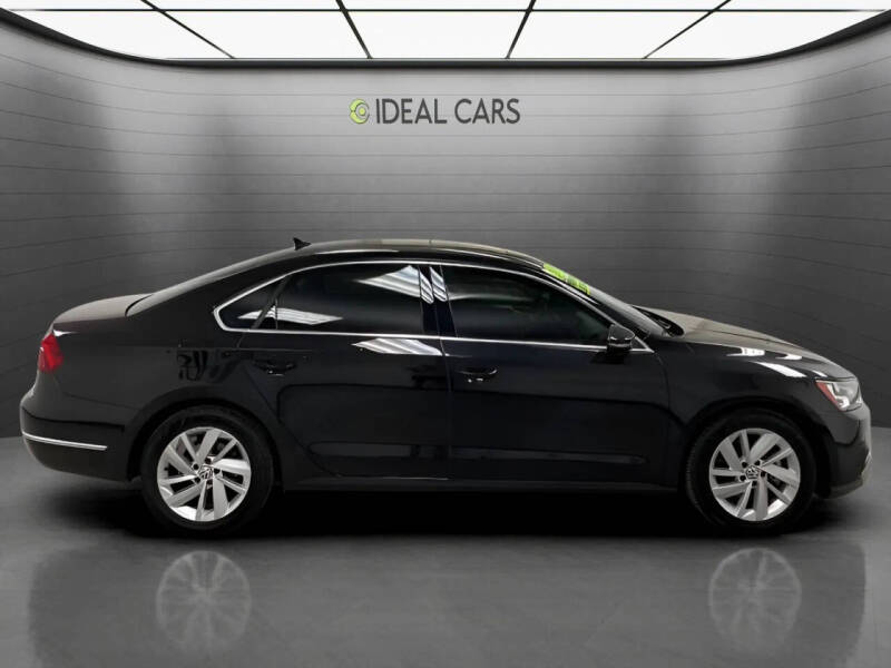 2018 Volkswagen Passat 2.0T SE