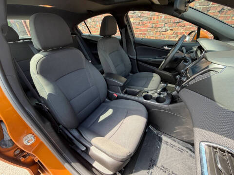 2017 Chevrolet Cruze LT Auto