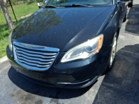 2013 Chrysler 200 Limited