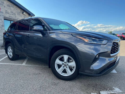 2021 Toyota Highlander LE