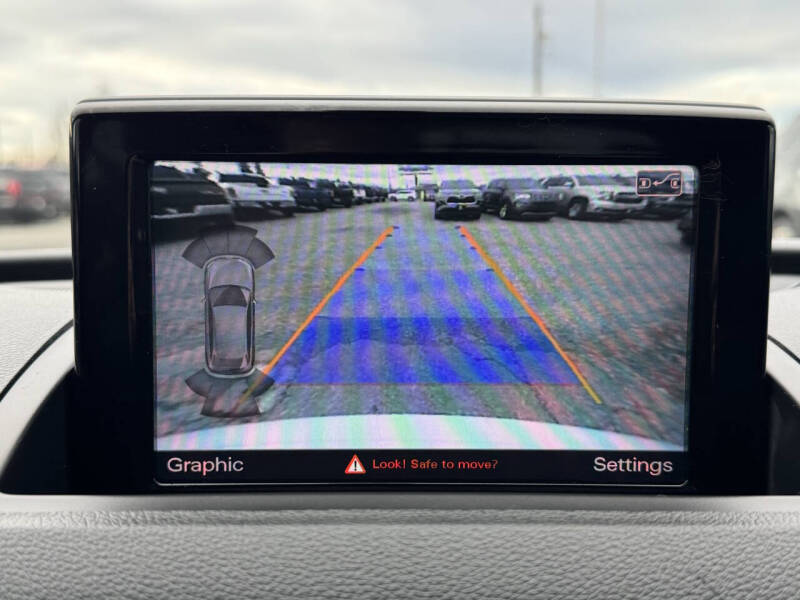 2018 Audi Q3 2.0T quattro Premium Plus