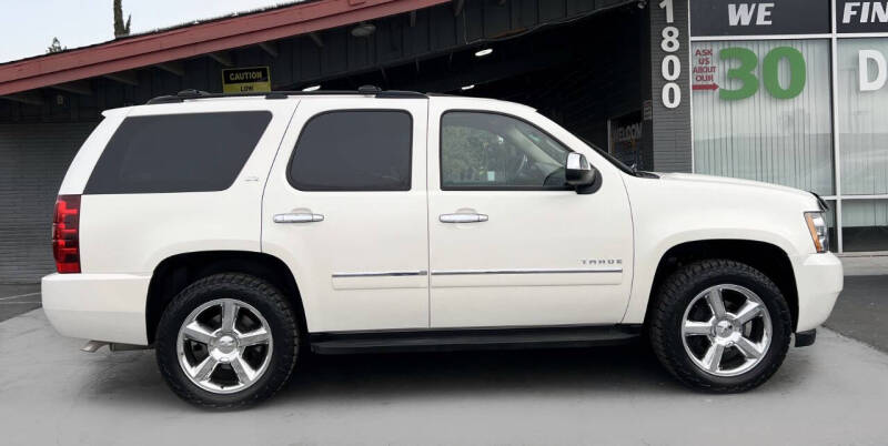 2012 Chevrolet Tahoe LTZ photo 5