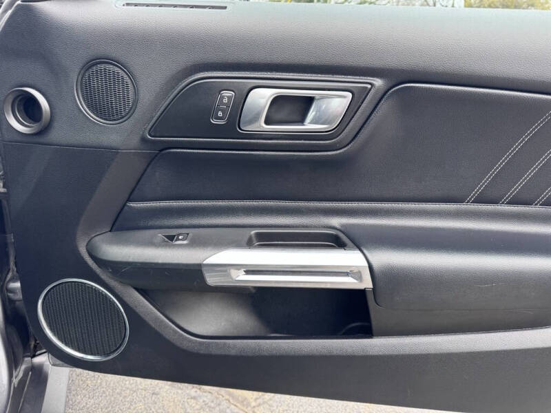 2021 Ford Mustang EcoBoost Premium