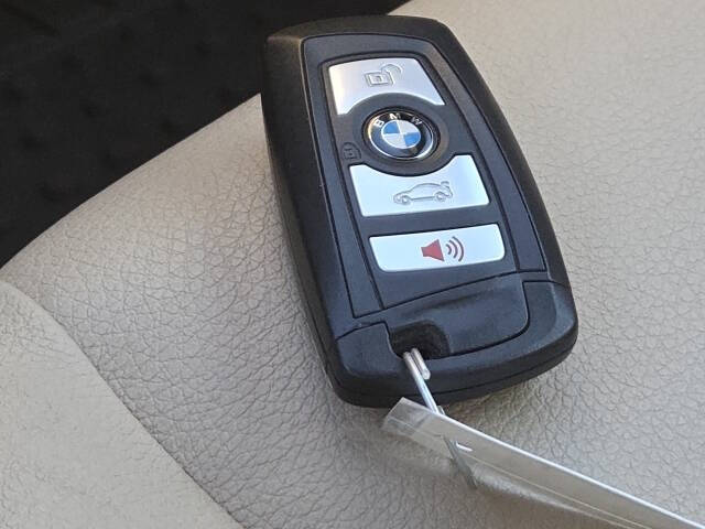 2015 BMW 5 Series 528i xDrive