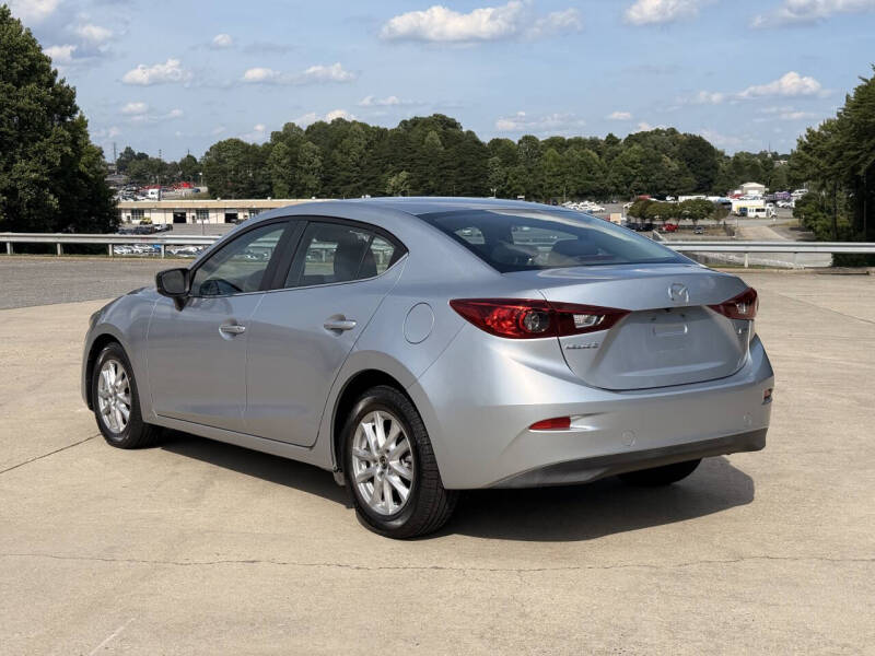 2018 Mazda MAZDA3 Sport