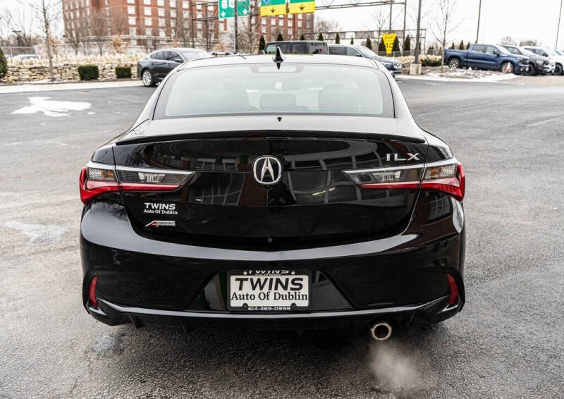 2022 Acura ILX w/Tech w/A-SPEC