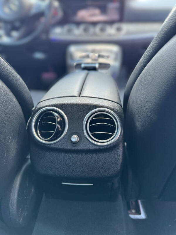 2017 Mercedes-Benz E-Class E 300 4MATIC