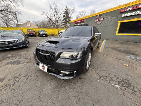 2016 Chrysler 300 for sale at Big Time Automotive in Detroit MI