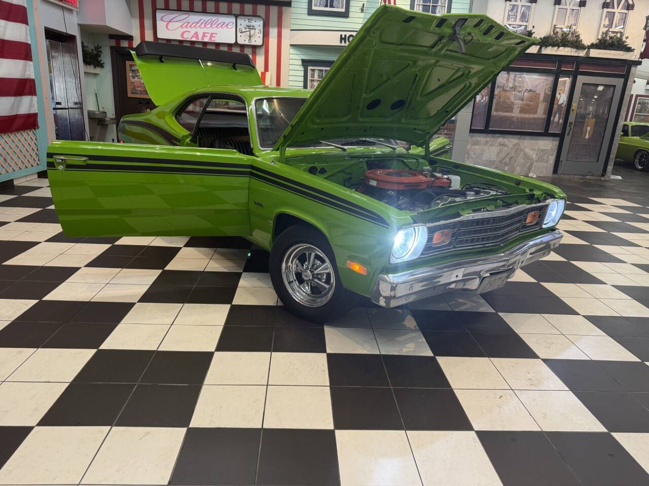 1973 Plymouth Duster 32