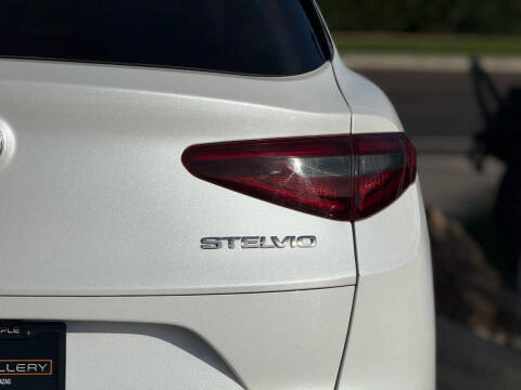 2018 Alfa Romeo Stelvio Ti