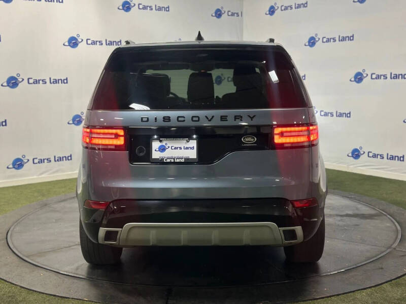 2020 Land Rover Discovery Landmark Edition