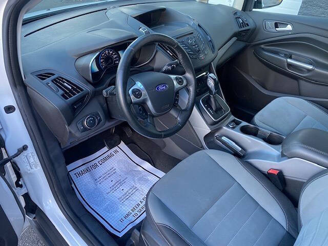 2014 Ford C-MAX Hybrid SE