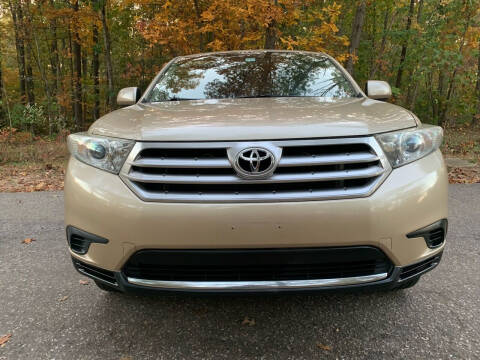 2013 Toyota Highlander for sale at Garber Motors in Midlothian VA