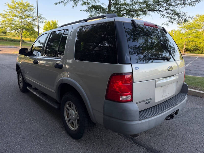 2002 Ford Explorer XLS