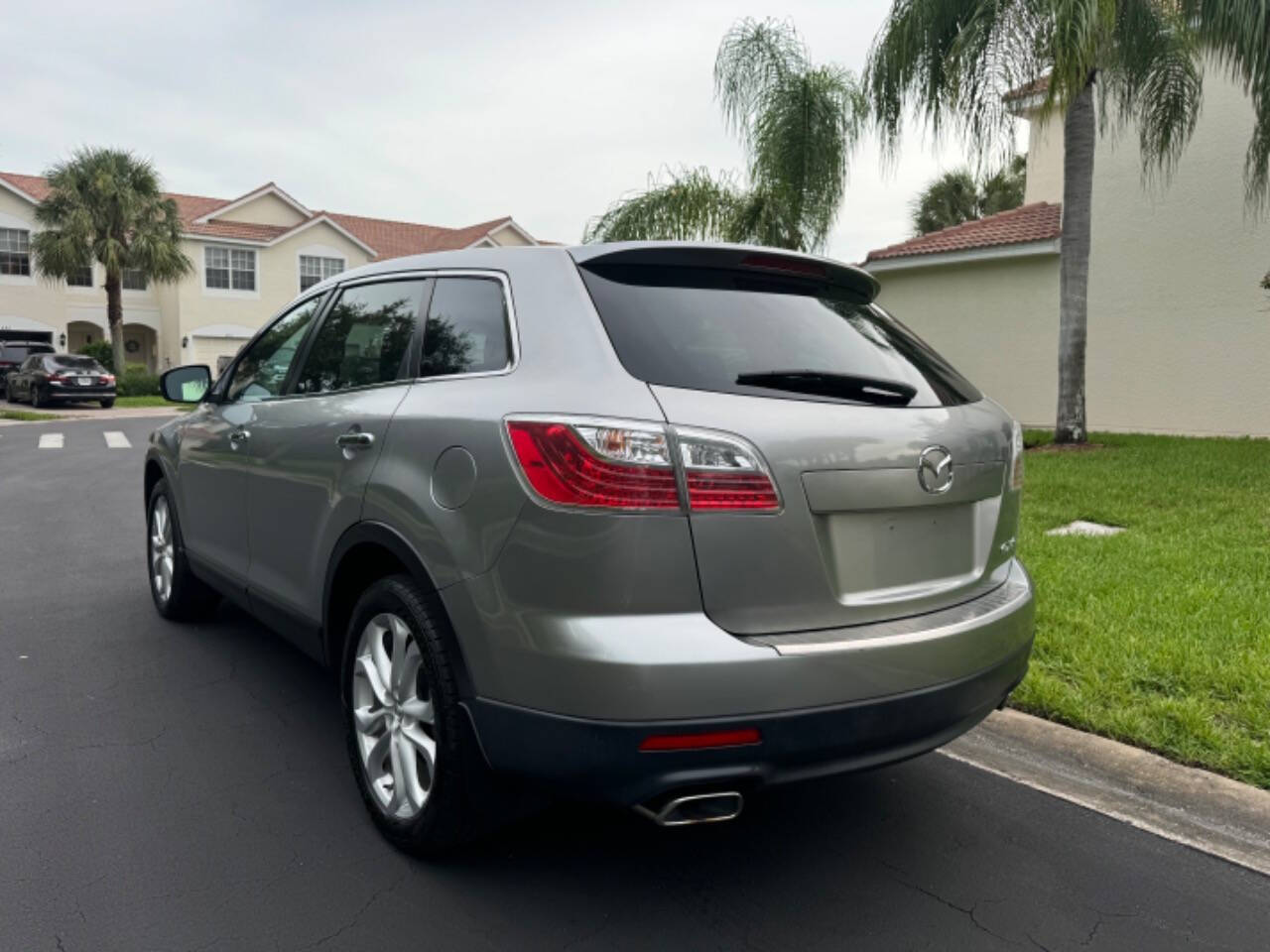 2011 Mazda CX-9 for sale at LP AUTO SALES in Naples, FL