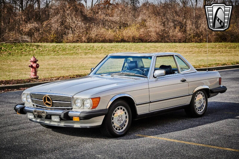 1988 Mercedes-Benz 560-Class 560 SL