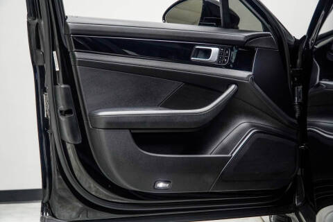 2021 Porsche Panamera 4