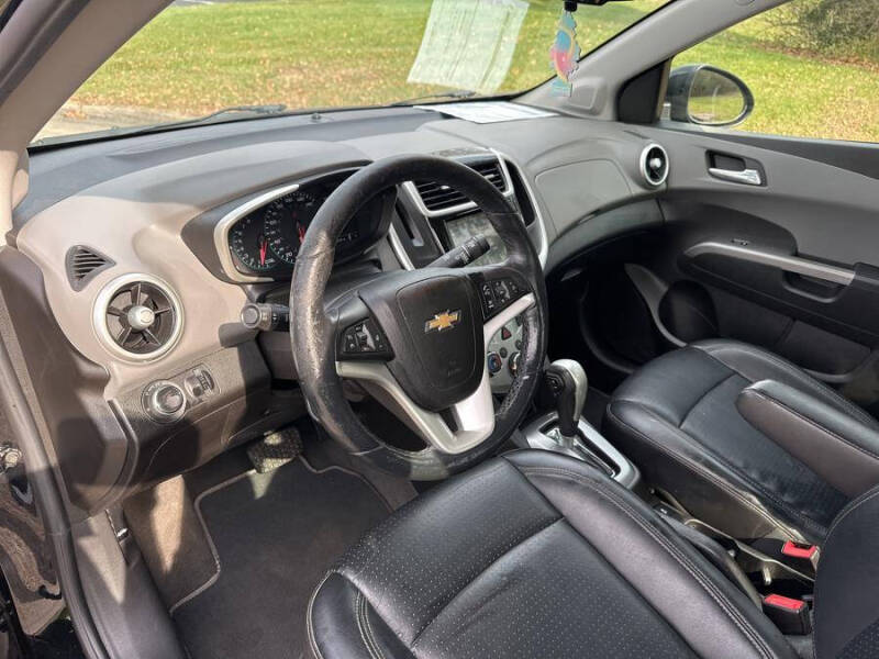 2018 Chevrolet Sonic Premier Auto