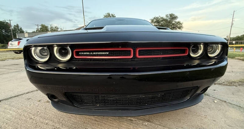 2016 Dodge Challenger SXT