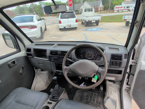 2000 Mitsubishi Minicab