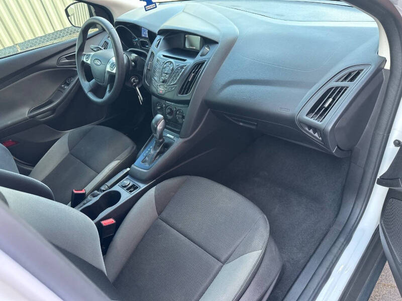 2014 Ford Focus S