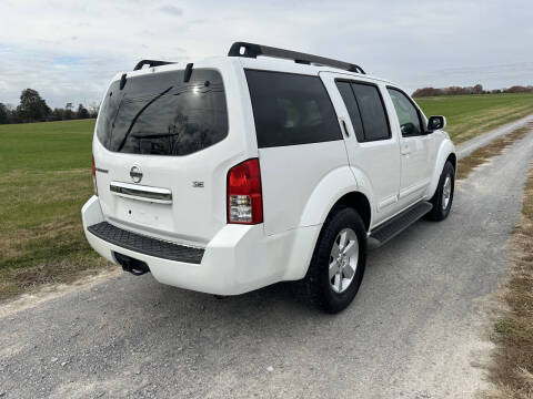 2008 Nissan Pathfinder SE