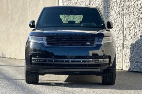 2025 Land Rover Range Rover P530 SE