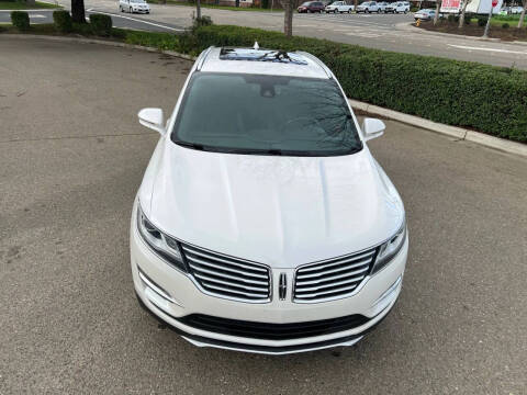2017 Lincoln MKC Select