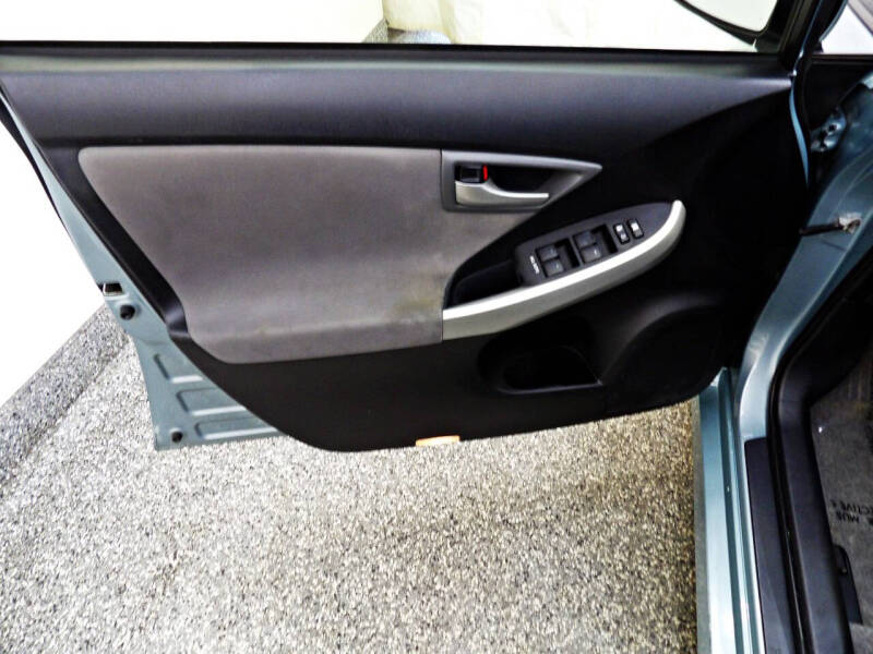2015 Toyota Prius Two