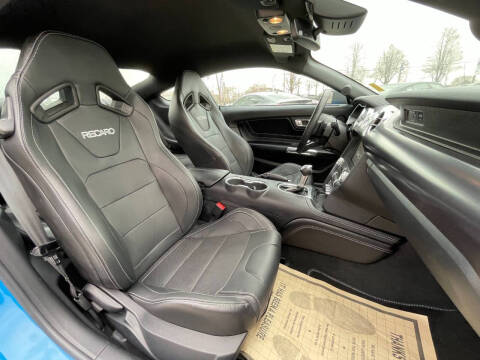 2022 Ford Mustang Mach 1