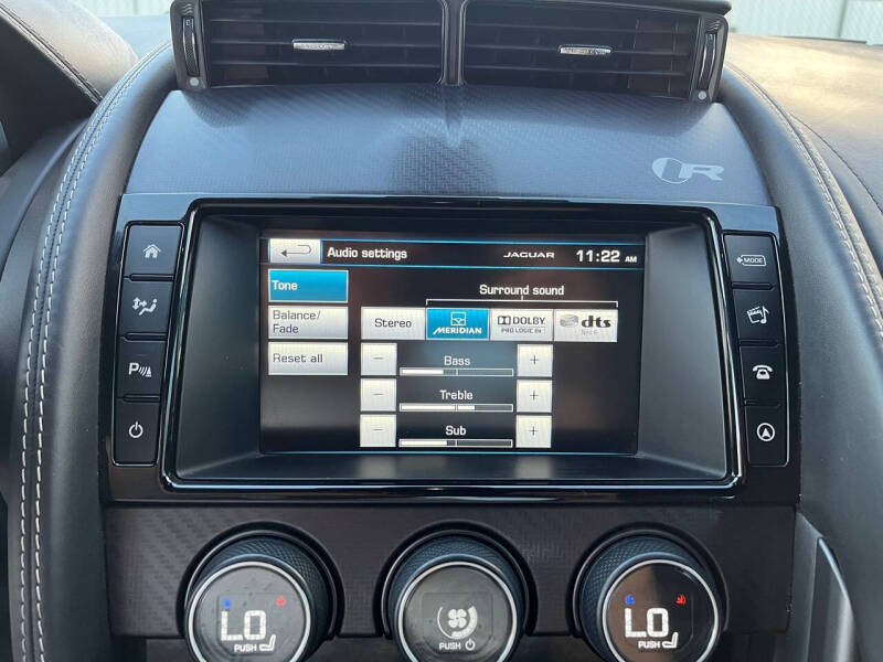 2016 Jaguar F-TYPE R