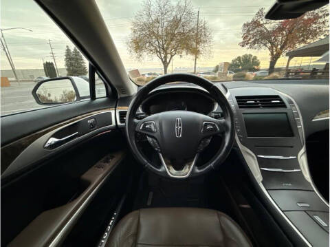 2016 Lincoln MKZ Hybrid