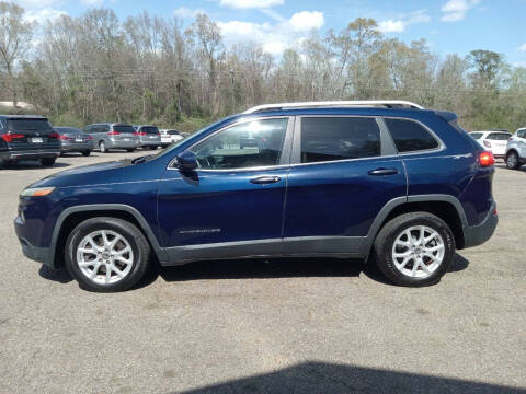 2016 Jeep Cherokee for sale at WALKER MOTORS LLC & TRAILERS in Hattiesburg MS