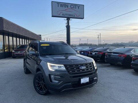 2017 Ford Explorer for sale at TWIN CITY AUTO MALL in Bloomington IL