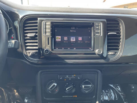 2018 Volkswagen Beetle 2.0T S